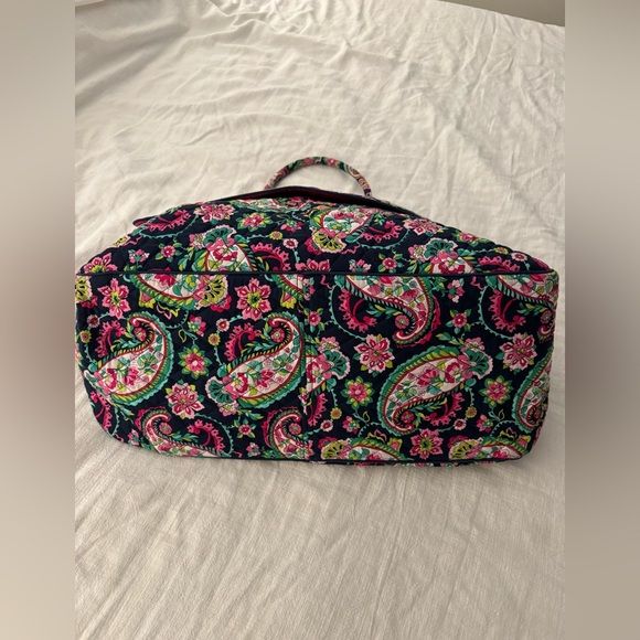 Vera Bradley Traveler Bag - Picture 6 of 6